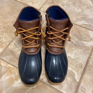 Sperry Girls Saltwater Duck Boot Navy